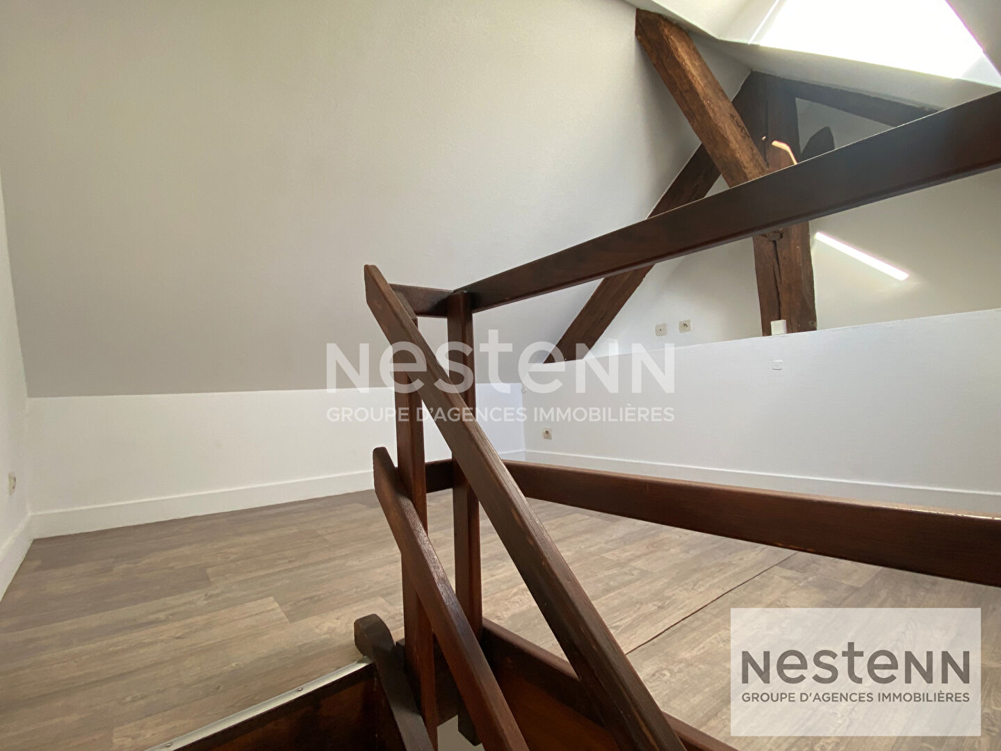 Agence immobilière de 
 NESTENN Blois - NESTENN SAINT GERVAIS LA FORET 
