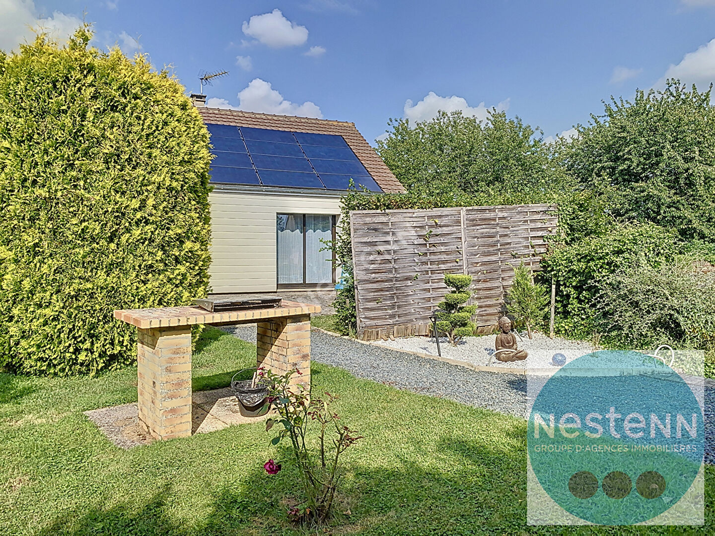 Photo Spacieuse maison familiale à Marolles, 6 chambres, sous-sol complet, grand garage, jardin, DPE C. À 5 min de Blois et de toutes commodités. image 5/6