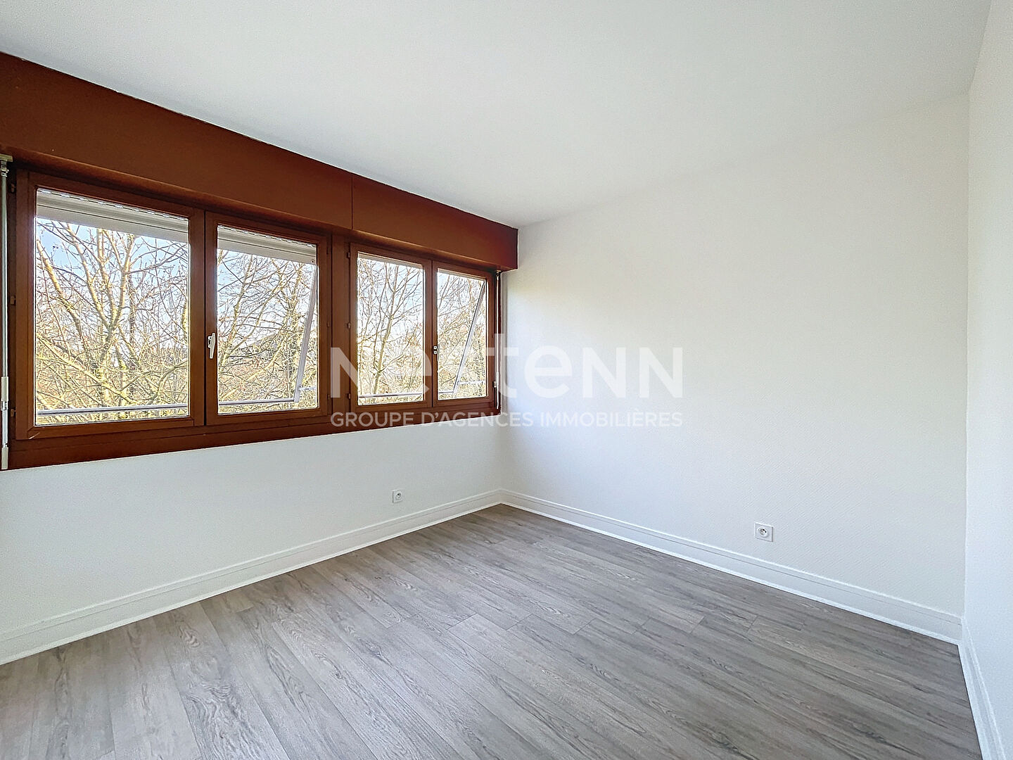 Photo Ne ratez pas cet appartement refait à neuf à Blois- 3 chambres, séjour lumineux, cuisine moderne et aucun travaux à prévoir. Parfait pour investir ou emménager immédiatement. Proche commerces et écoles?! image 4/6