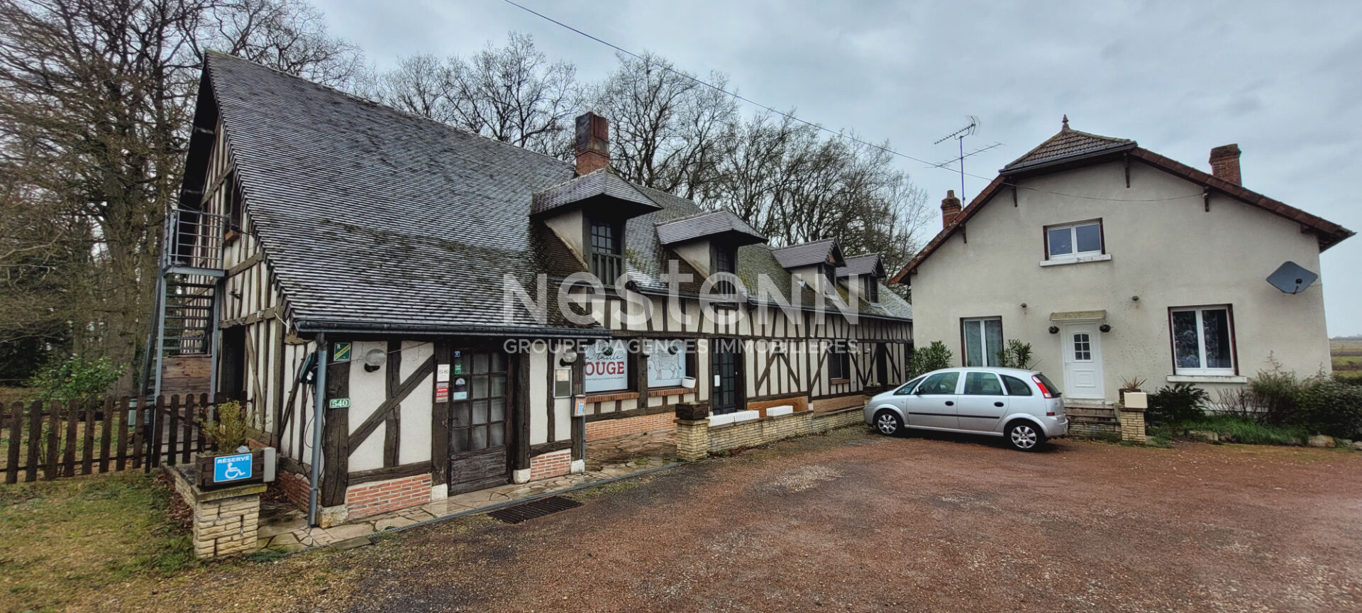 Murs commerciaux à vendre à Coudres - Opportunité d'investissement