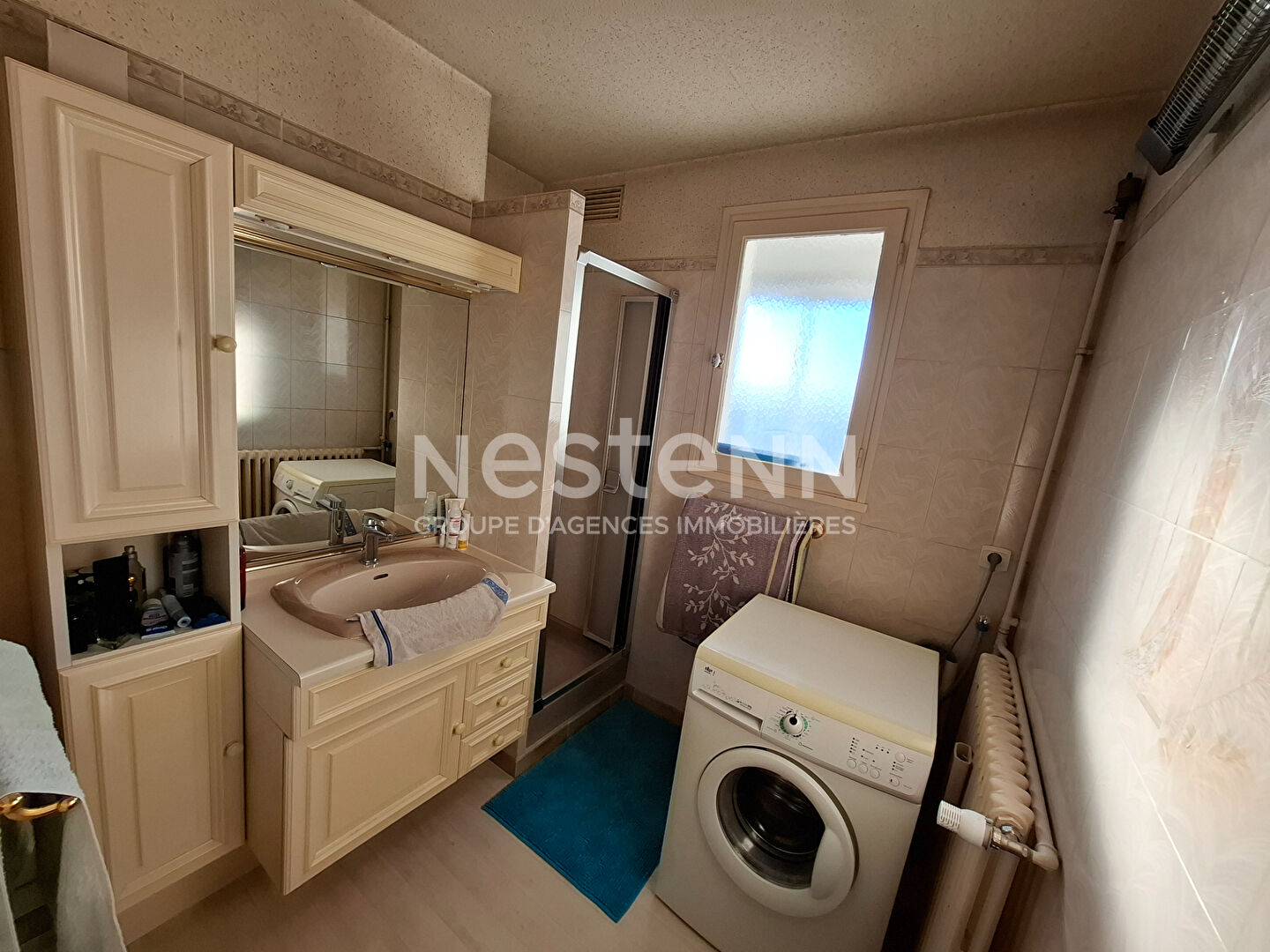 Photo À vendre à Blois : bel appartement T3 de 67 m² au dernier étage, lumineux et calme, avec 2 balcons et cave. Idéal résidence principale ou investissement, proche commerces et services. image 6/6