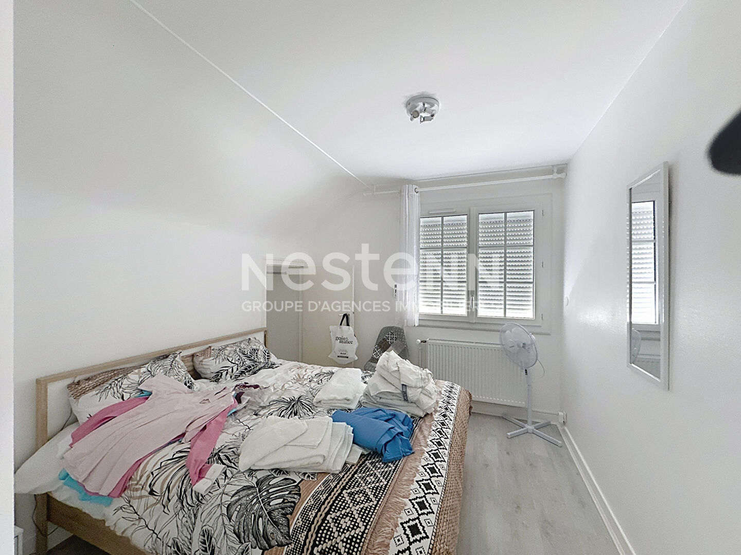 Photo Superbe villa familiale de 200 m² à La Chaussée-Saint-Victor, 5 chambres, 9 pièces, grand terrain de 591 m², proche écoles, commerces et transports. image 6/6