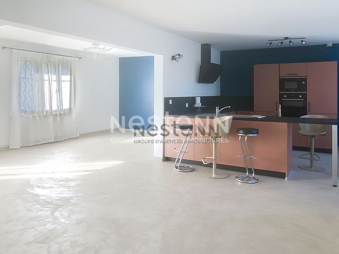 Maison familiale restaurée 195 m² - proche bourg de Contres - 7 pièces - 4 à 5 chambres - proche toutes commodités