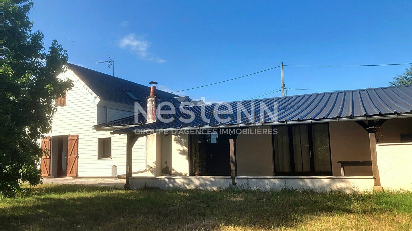 Photo Maison familiale restaurée 195 m² - proche bourg de Contres - 7 pièces - 4 à 5 chambres - proximité toutes commodités image 2/6