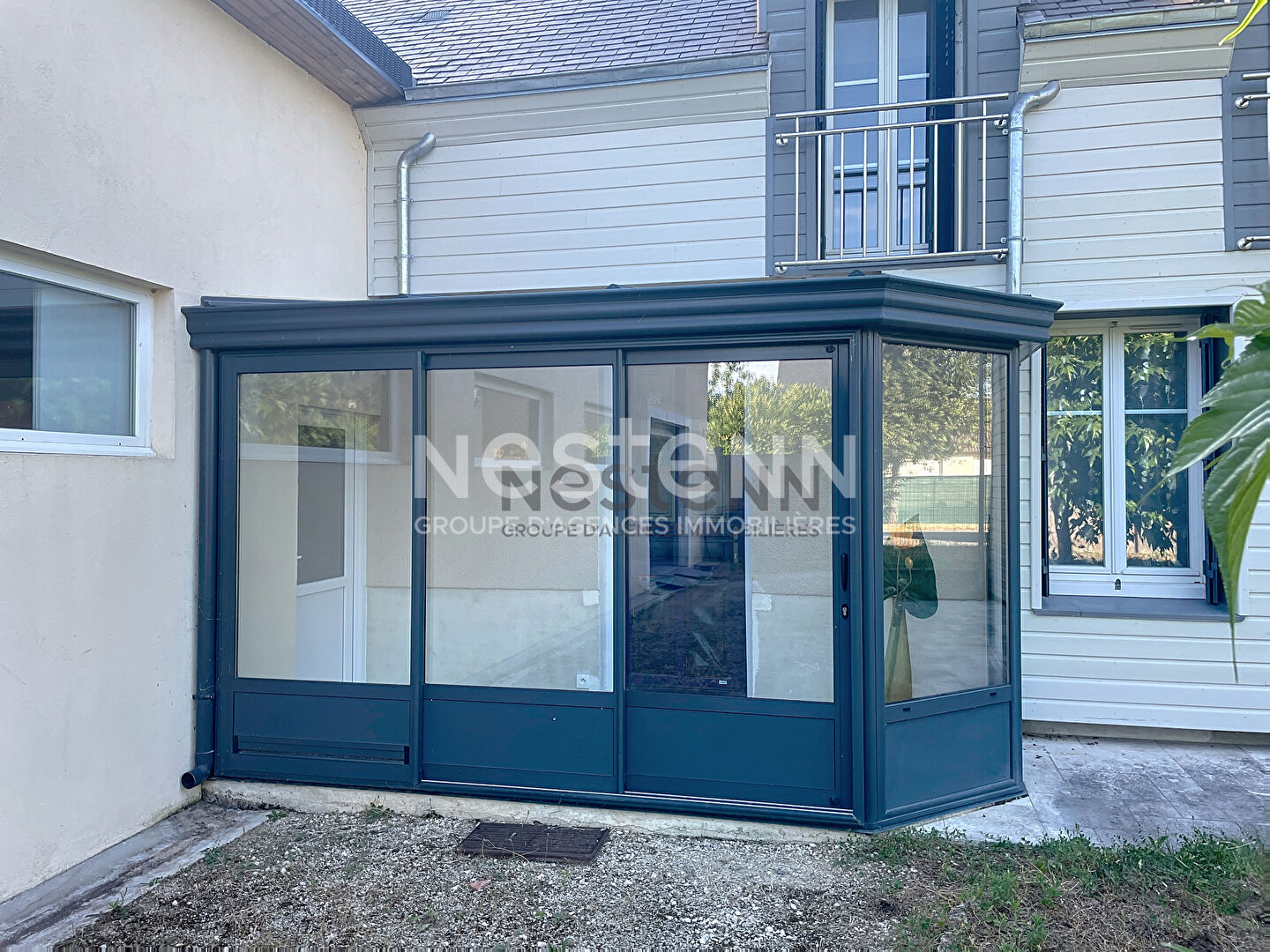 Photo Maison familiale restaurée 195 m² - proche bourg de Contres - 7 pièces - 4 à 5 chambres - proximité toutes commodités image 4/6