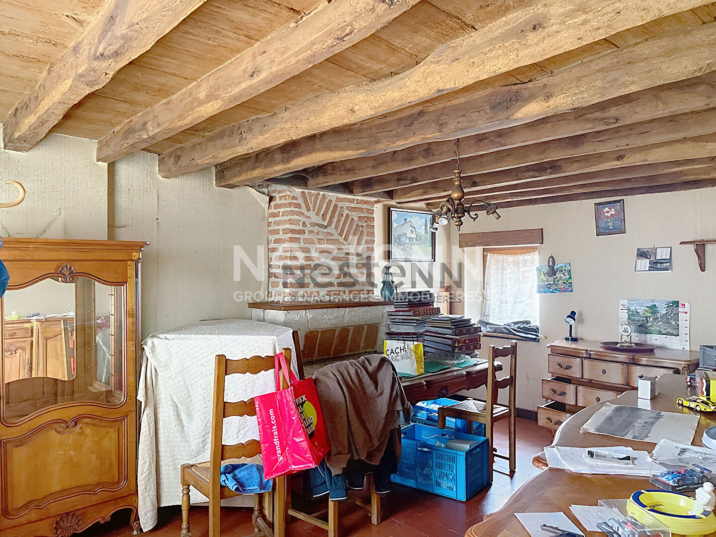 Photo Authentique longère des années 1800?1900 à rénover, composée de 2 bâtiments d'habitation et 139?m² de granges. Terrain clos de 641?m². Idéal projet de rénovation. image 6/6