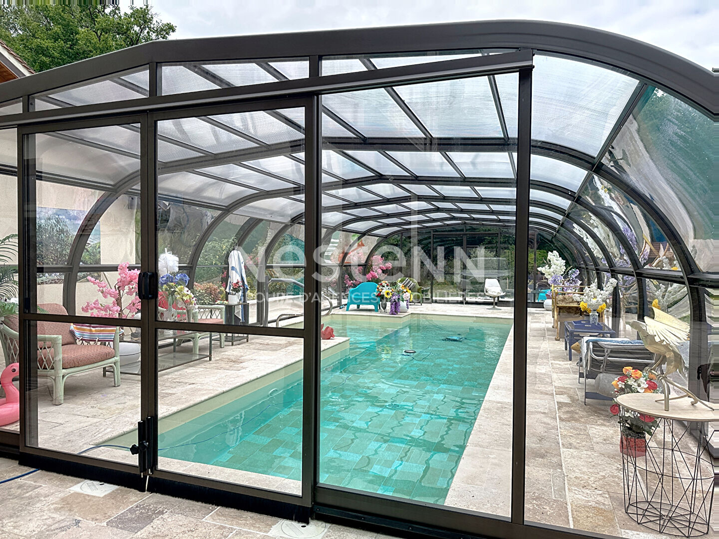 Photo Domaine privé 5 ha bord de rivière, piscine couverte avec plage, suites haut-de-gamme, géothermie. Contactez-nous pour visite et projet d'exception. image 4/6