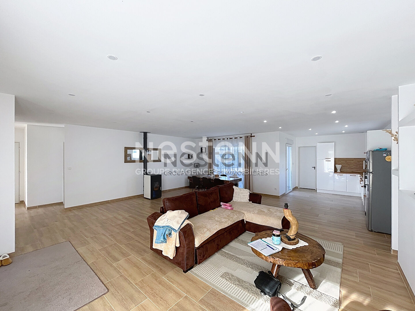 Photo Maison récente lumineuse de 4 pièces et 3 chambres dans un quartier résidentiel paisible du Controis-en-Sologne, proche commerces et écoles. Découvrez là dès aujourd'hui ! image 1/6