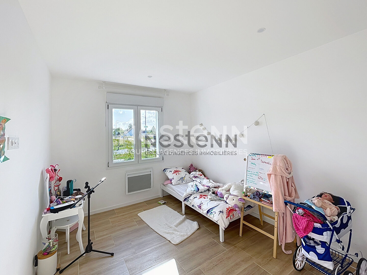 Photo Maison récente lumineuse de 4 pièces et 3 chambres dans un quartier résidentiel paisible du Controis-en-Sologne, proche commerces et écoles. Découvrez là dès aujourd'hui ! image 6/6