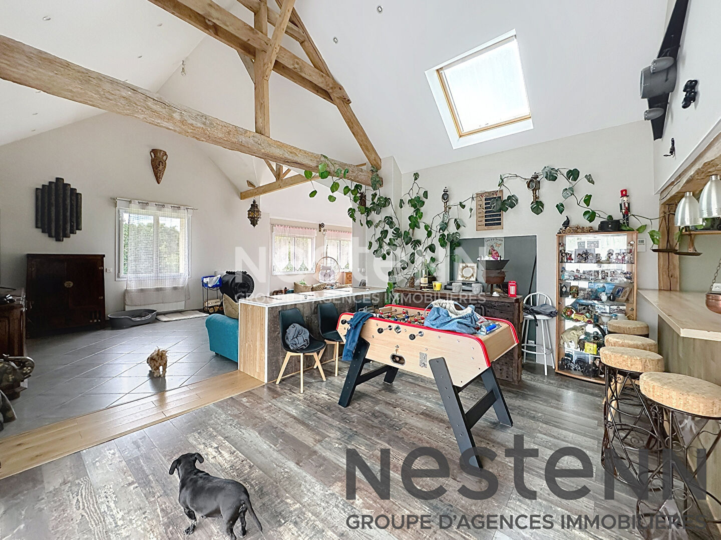 Maison à vendre à EPIAIS - 3 pièces avec piscine et grand terrain