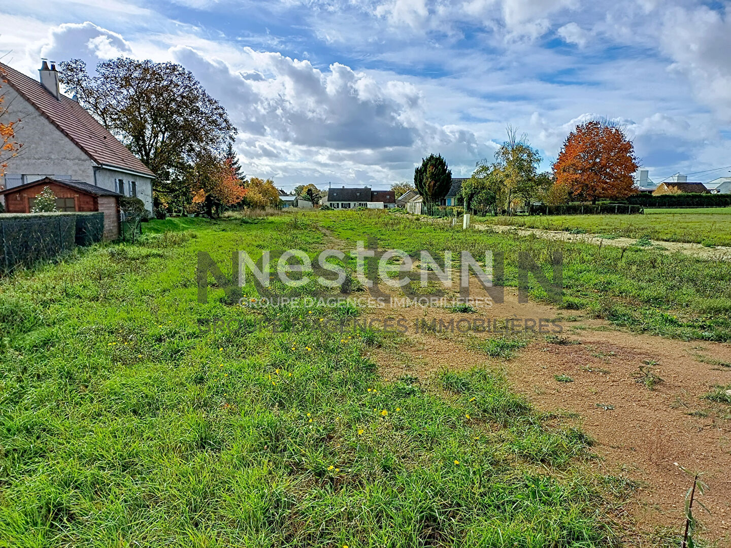 Photo Le terrain parfait existe? et il est à 15 minutes de Blois ! à Villiers - Commune d'Averdon - 631 m² image 3/3