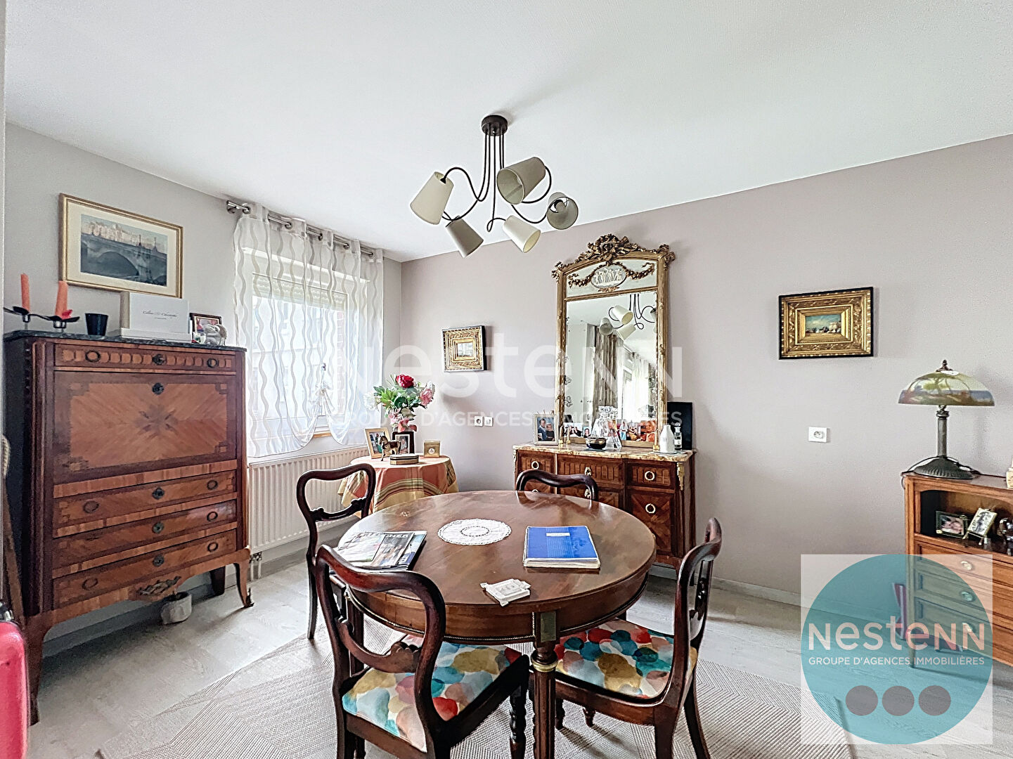 Photo Appartement 3 pièces à Blois - Secteur Chocolaterie/Gare : luminosité, balcon plein sud, vue dégagée, parking en sous-sol. Une perle rare au prix incroyable. Cliquez avant qu'il ne soit trop tard ! image 4/6