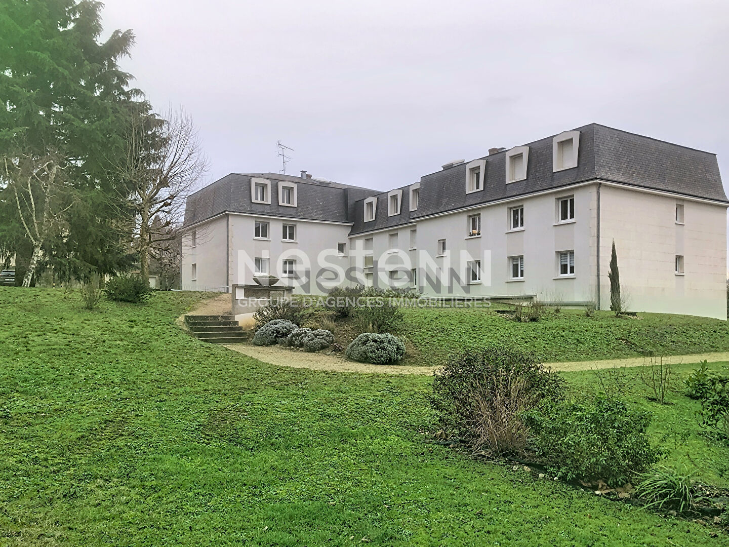 Agence immobilière de 
 NESTENN Blois - NESTENN SAINT GERVAIS LA FORET 
