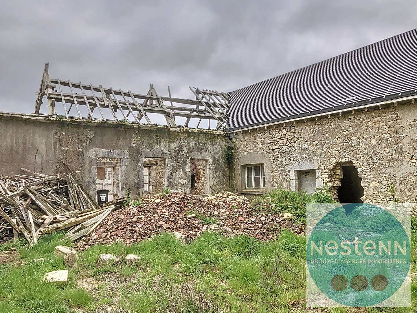 Agence immobilière de 
 NESTENN Blois - NESTENN SAINT GERVAIS LA FORET 
