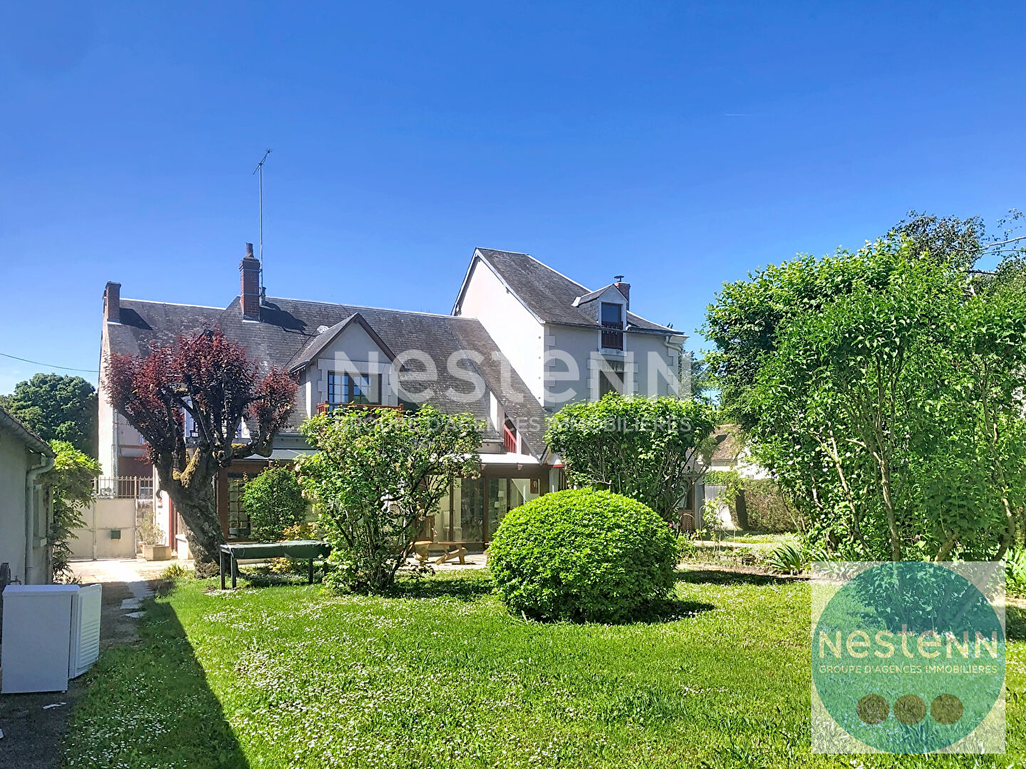 Agence immobilière de 
 NESTENN Blois - NESTENN SAINT GERVAIS LA FORET 
