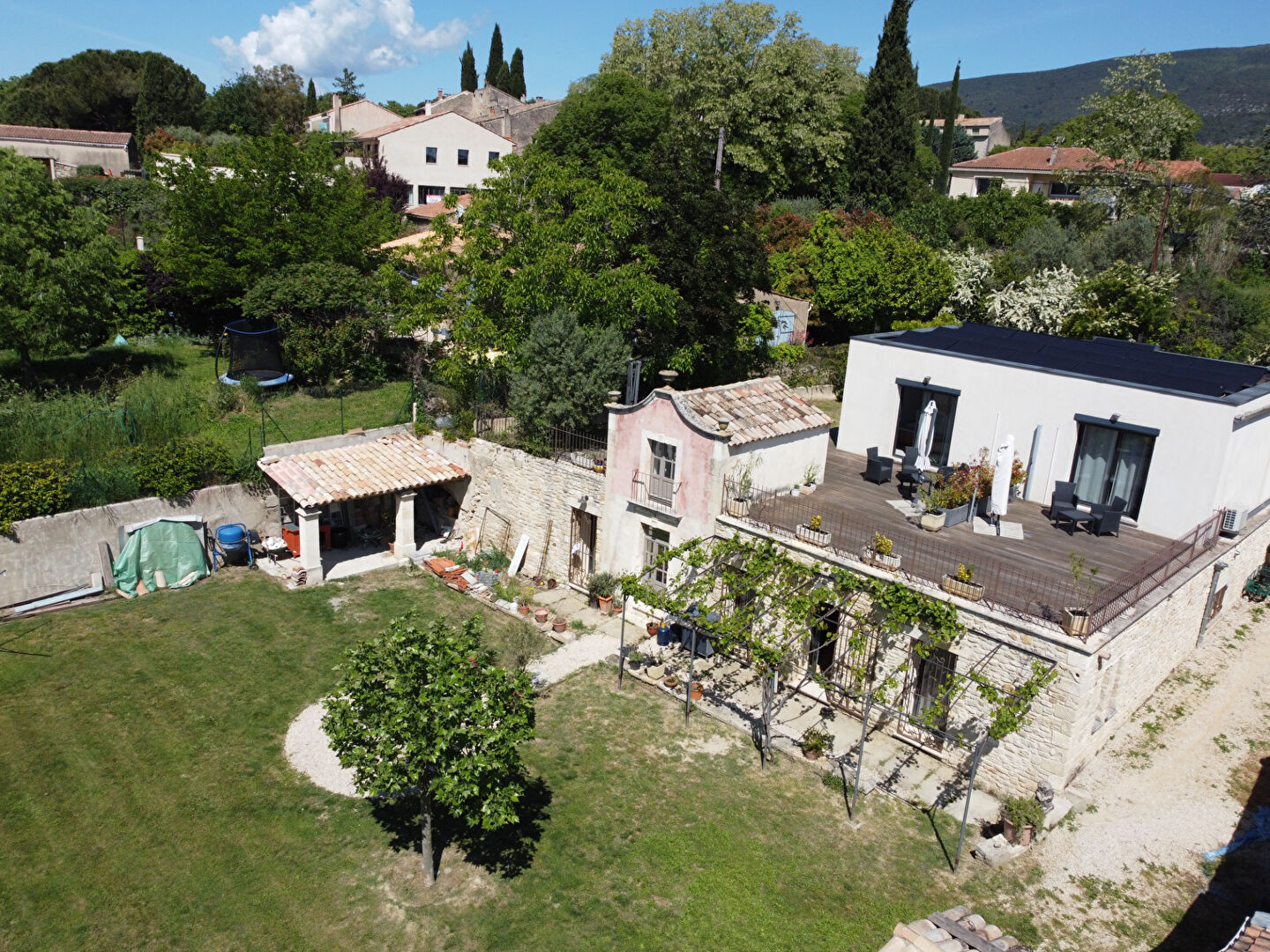 Agence immobilière de 
 Solvimo - agences déployées - SOLVIMO CUCURON 
