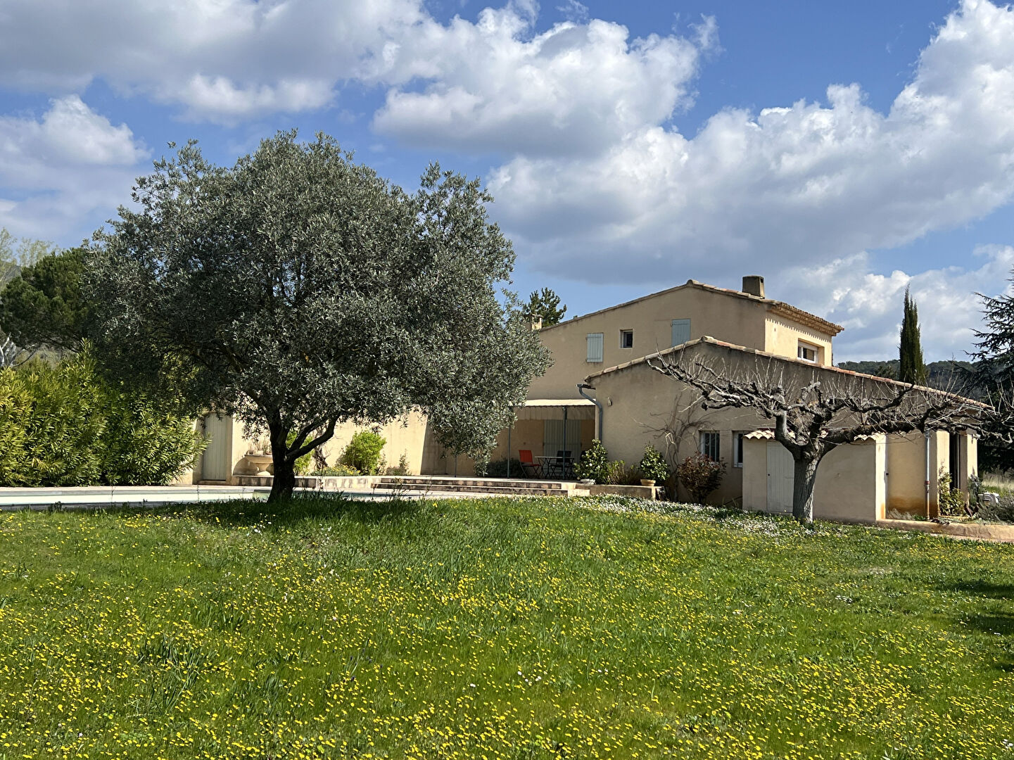 Agence immobilière de 
 Solvimo - agences déployées - SOLVIMO CUCURON 
