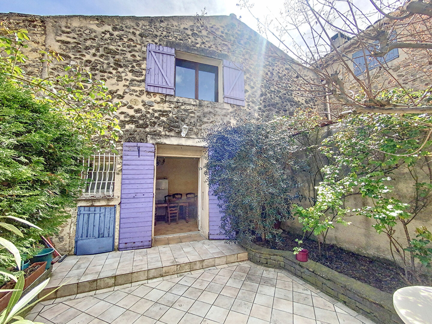 Agence immobilière de 
 Solvimo - agences déployées - SOLVIMO CUCURON 
