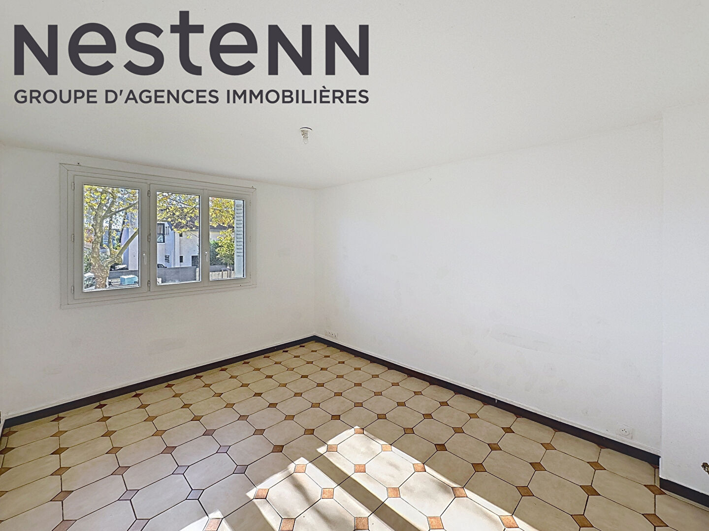 T3 - Caluire - Traversant - Garage - Cave - Idéal investisseur - Premier achat