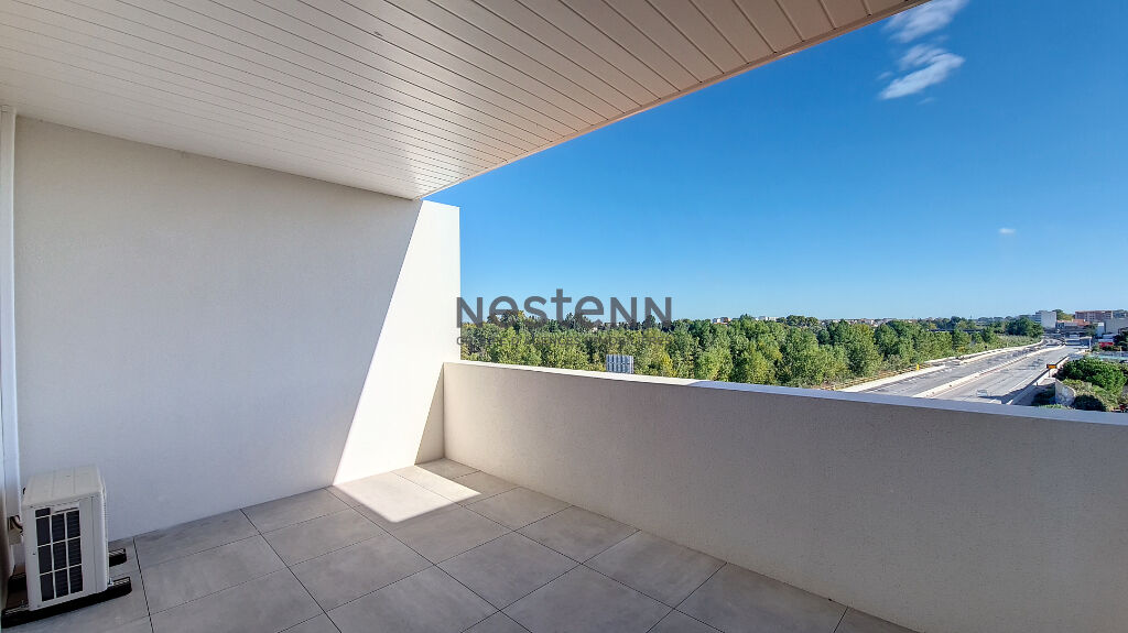 Appartement 3 pièces climatisé, avec grand balcon et 2 places de parkings couvertes - Perpignan - Résidence LE STELLA - 60.27 m2