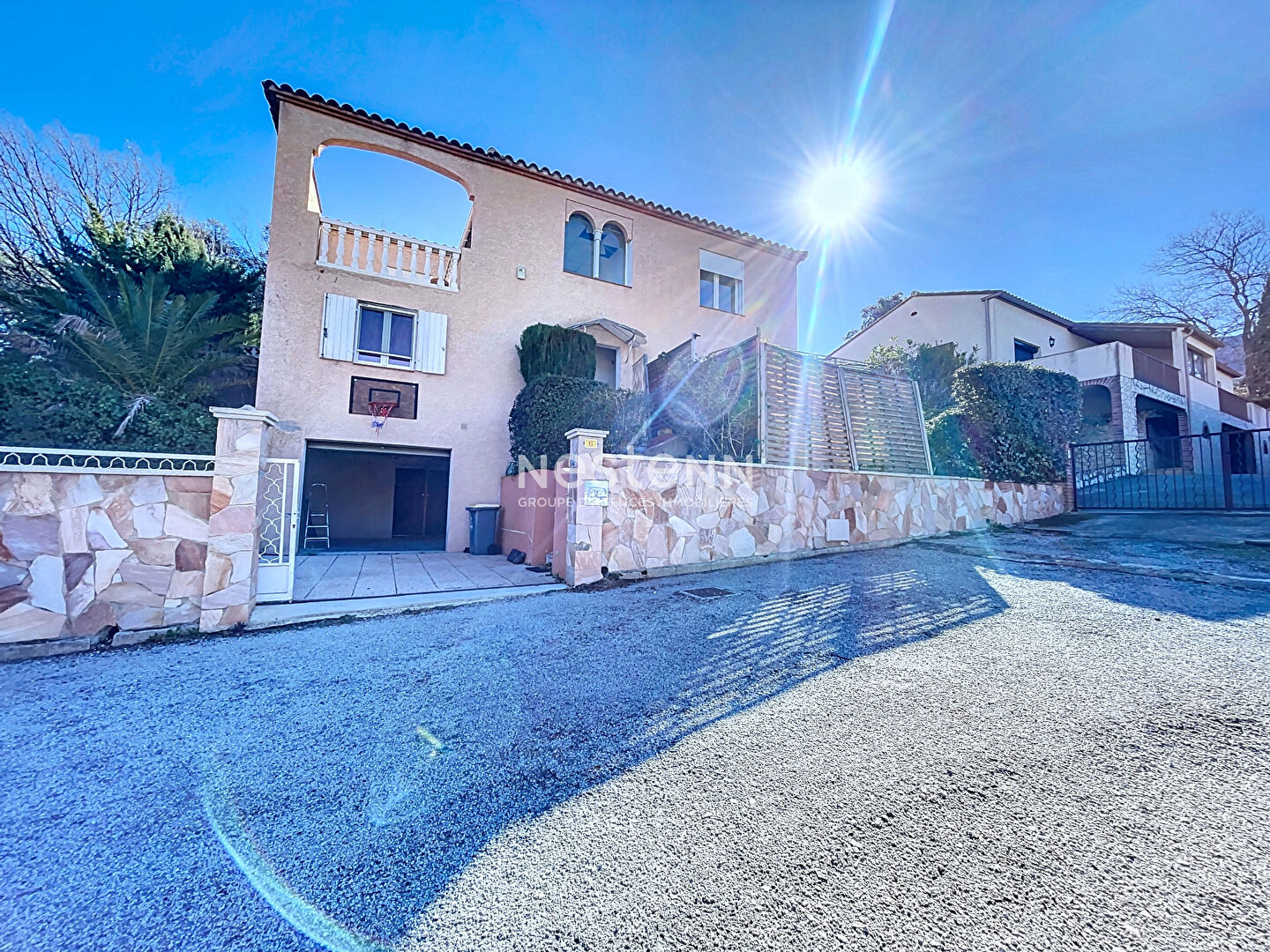 Maison de 6 pièces, climatisée, avec garage et grand jardin, Laroque des Albères, 120.17m2
