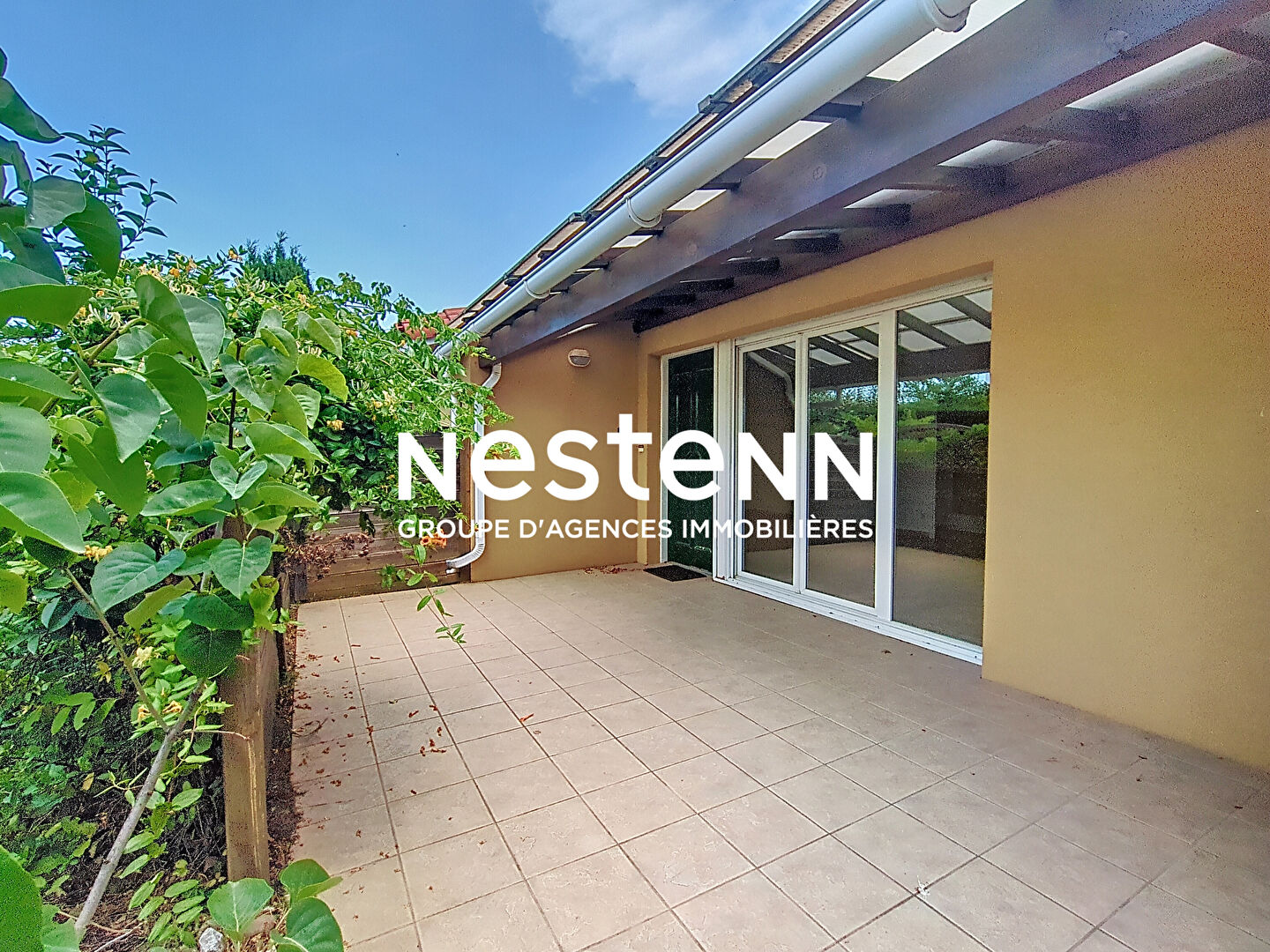 Photo Maison plain pied à vendre aux Sénioriales à Saint Génis des Fontaines 70.77m² image 2/6