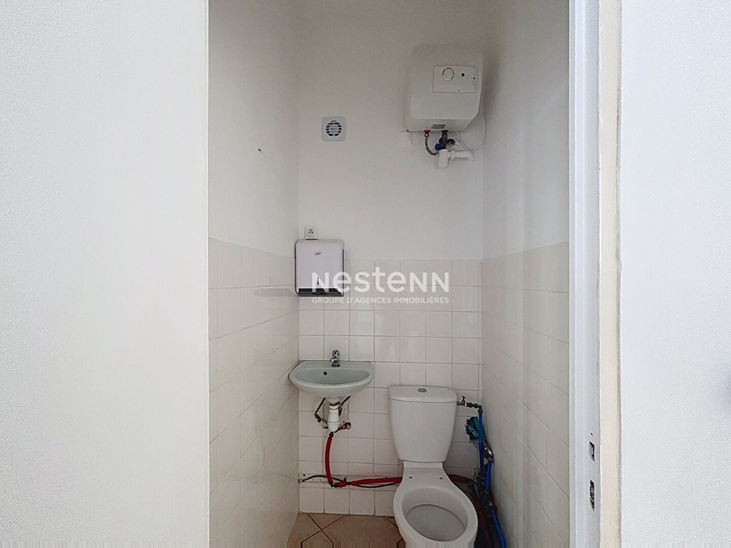 Photo TOULOUGES Local commercial  à louer 32.55 m² image 6/6