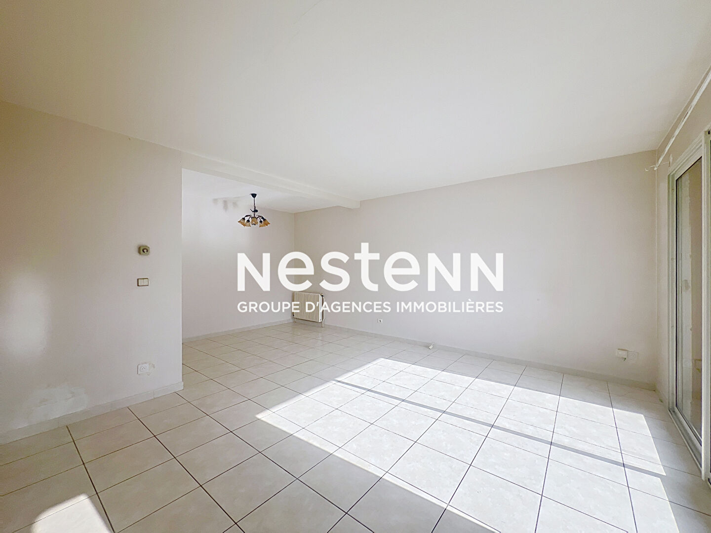 Photo À vendre : Appartement spacieux de 4 pièces à Perpignan, secteur Kennedy, balcons et place de parking. image 1/6