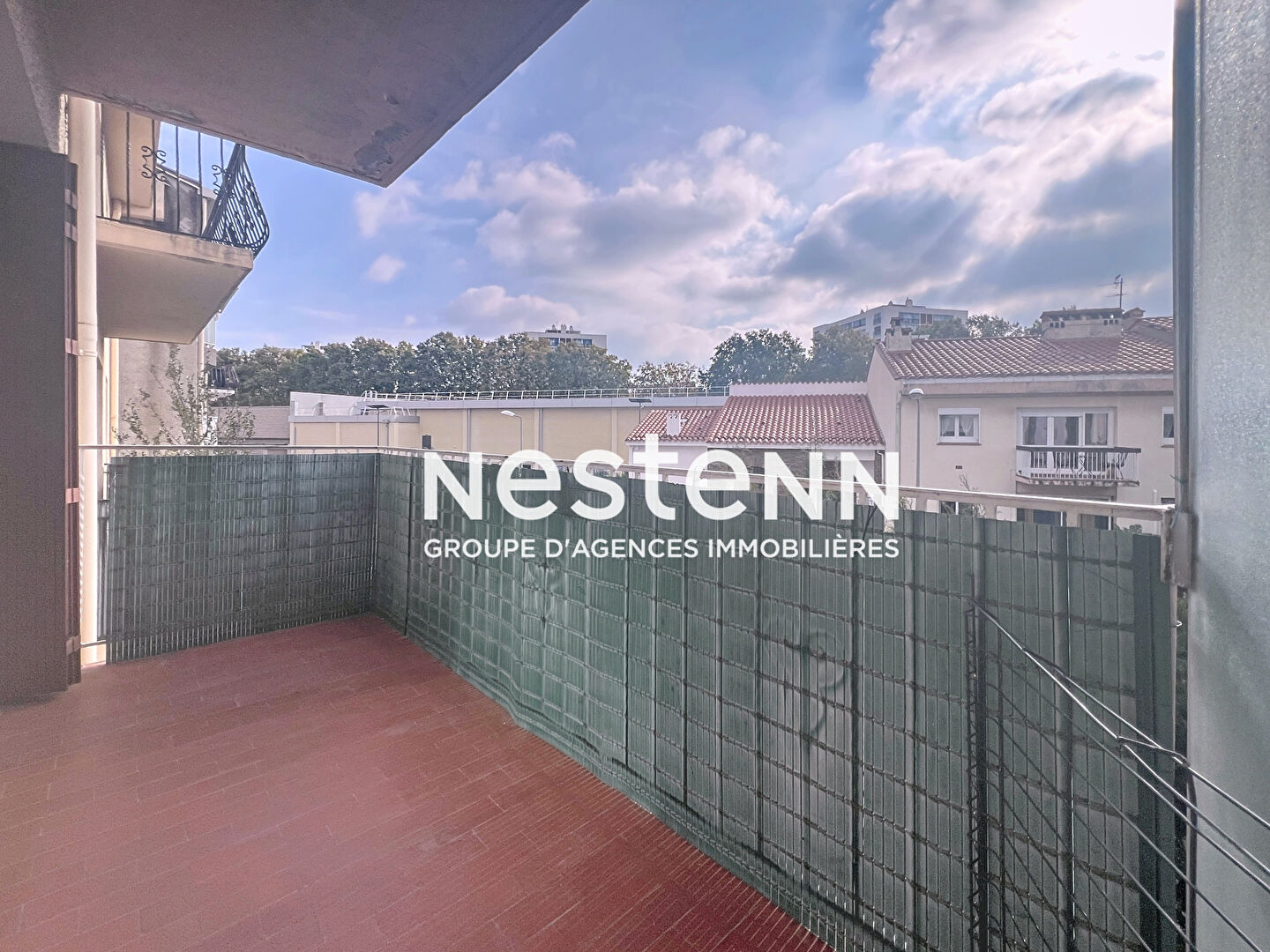 Photo À vendre : Appartement spacieux de 4 pièces à Perpignan, secteur Kennedy, balcons et place de parking. image 3/6