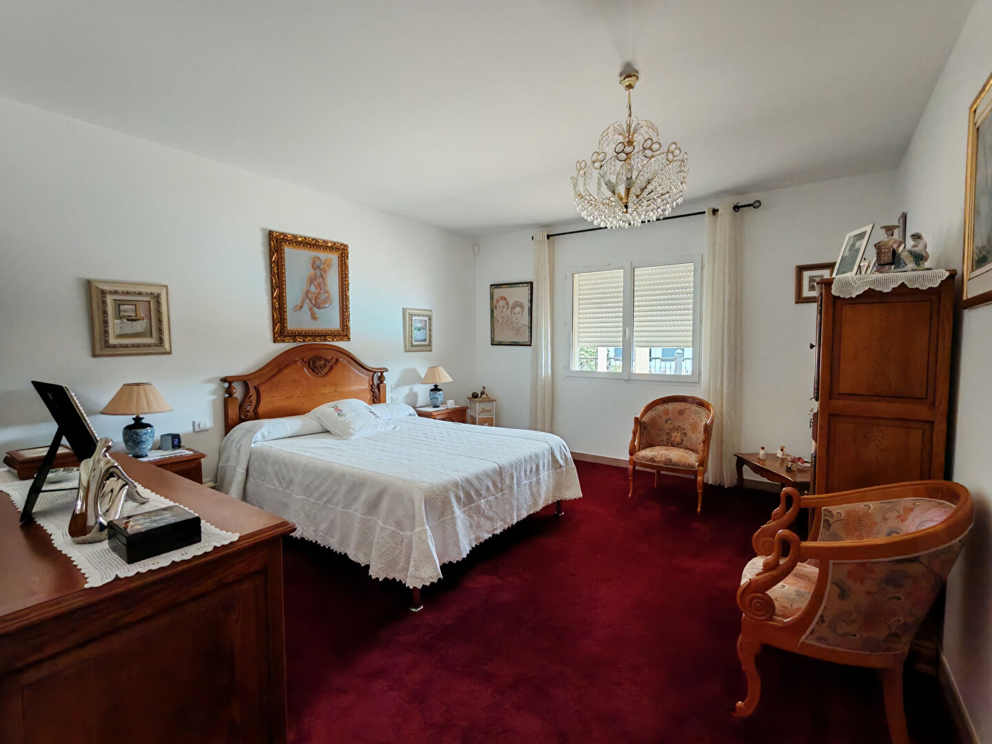 Photo Maison à vendre à Brouilla, 6 pièces, 4 chambres, 180 m², avec piscine sur un terrain de 891 m² image 4/6