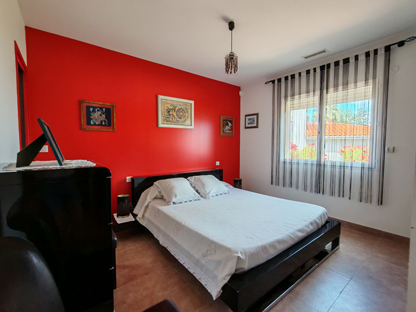 Photo Maison à vendre à Brouilla, 6 pièces, 4 chambres, 180 m², avec piscine sur un terrain de 891 m² image 6/6