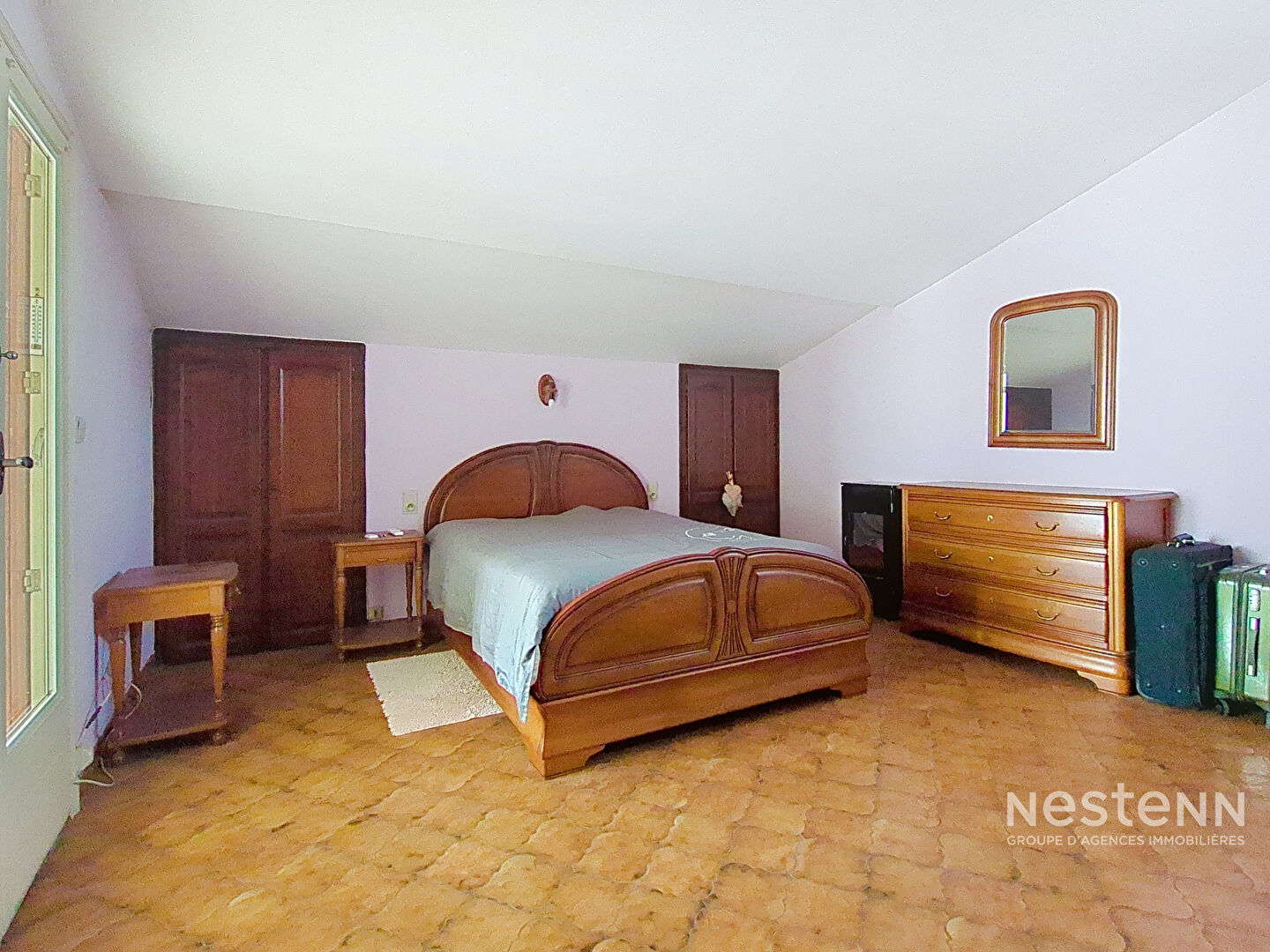 Photo Saint Genis des Fontaines - Maison à vendre 3 pièces - 82m² - extérieur - parking et garage image 5/6