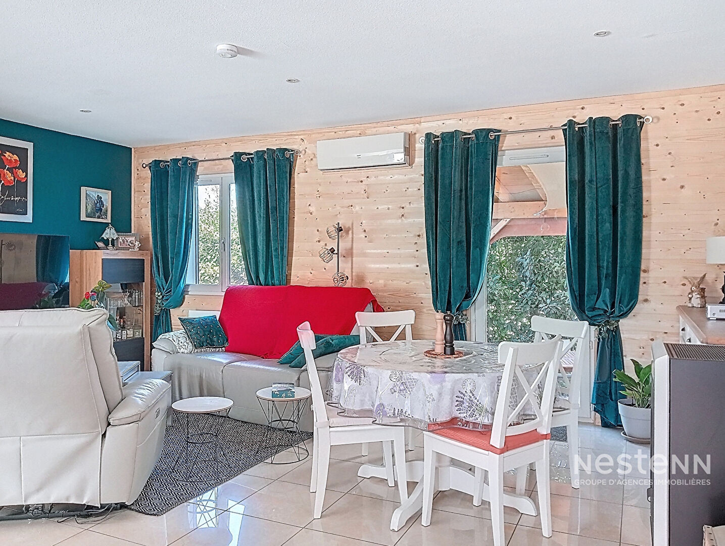 Maison 3 faces à vendre à Saint Genis des Fontaines - plain pied-- 84 m²- 3 chambres, jardin et terrasse