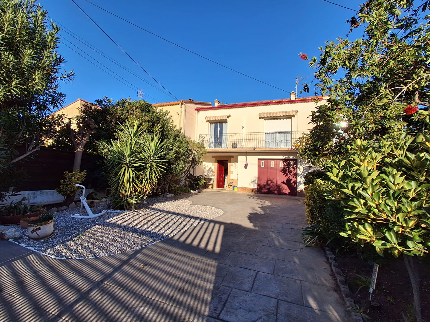 Photo Maison à vendre à Saint André, 155 m², 3 faces, 6 pièces, 4 chambres, piscine image 5/6