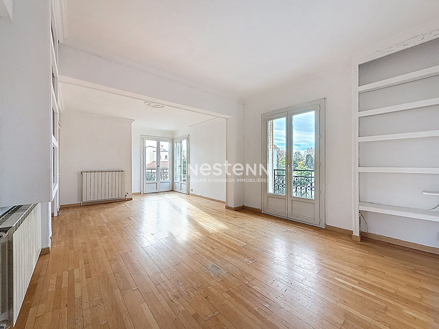 Photo À vendre : Appartement spacieux de 5 pièces à Perpignan avec terrasse et garage image 3/6