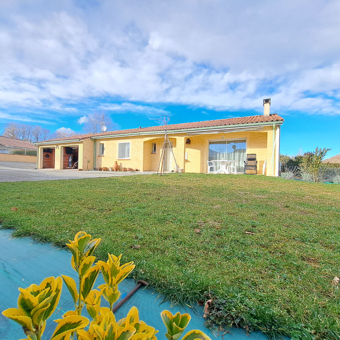 A VENDRE LAVELANET VIAGER OCCUPE / MAISON PLAIN PIED / JARDIN / GARAGE