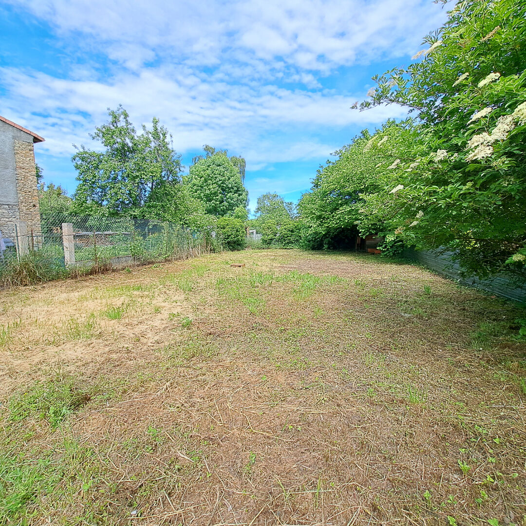 A VENDRE LERAN TERRAIN 362 M²
