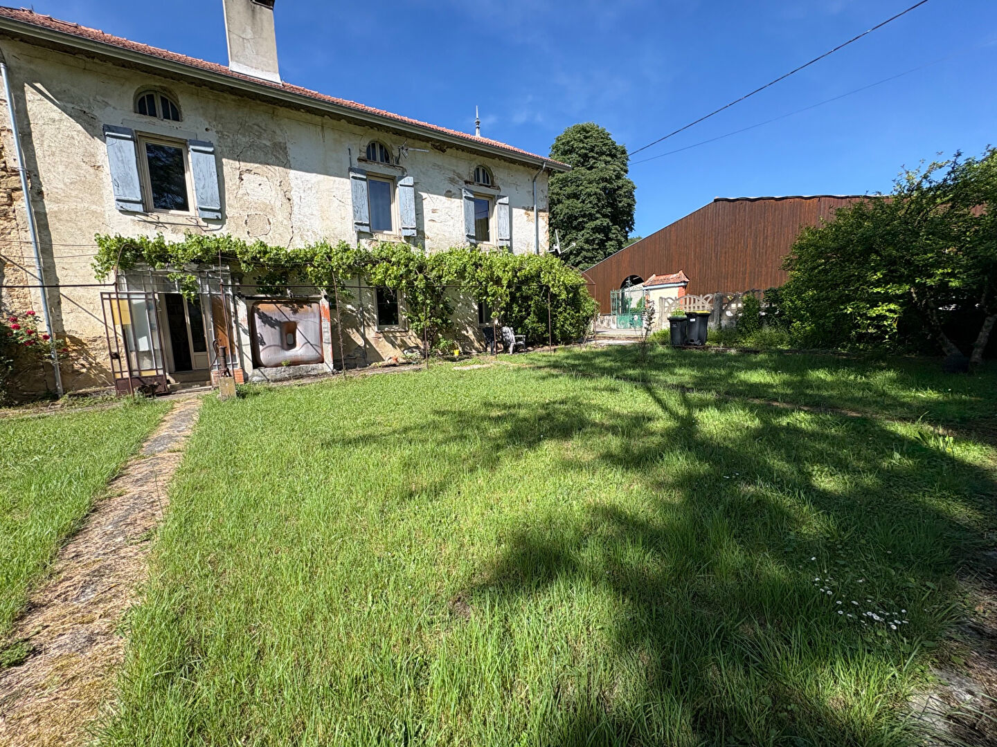 A VENDRE MAISON 8 PIECES LESPARROU