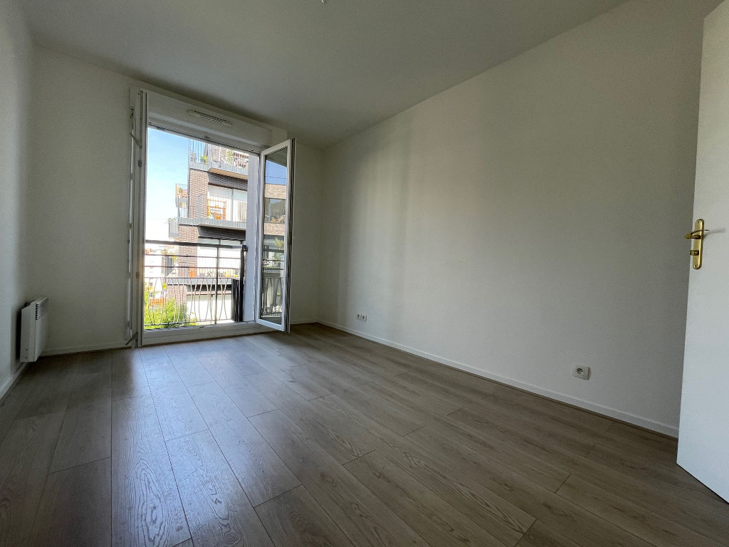 Photo Appartement Pantin 2 pièces + balcon, CANAL image 6/6