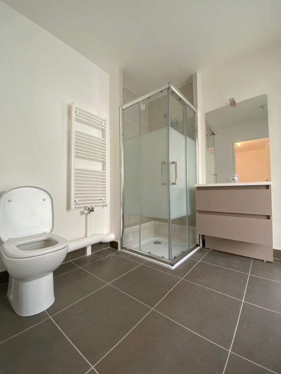 Photo Appartement Pantin 2 pièces 39 m2 rue Danton image 5/6