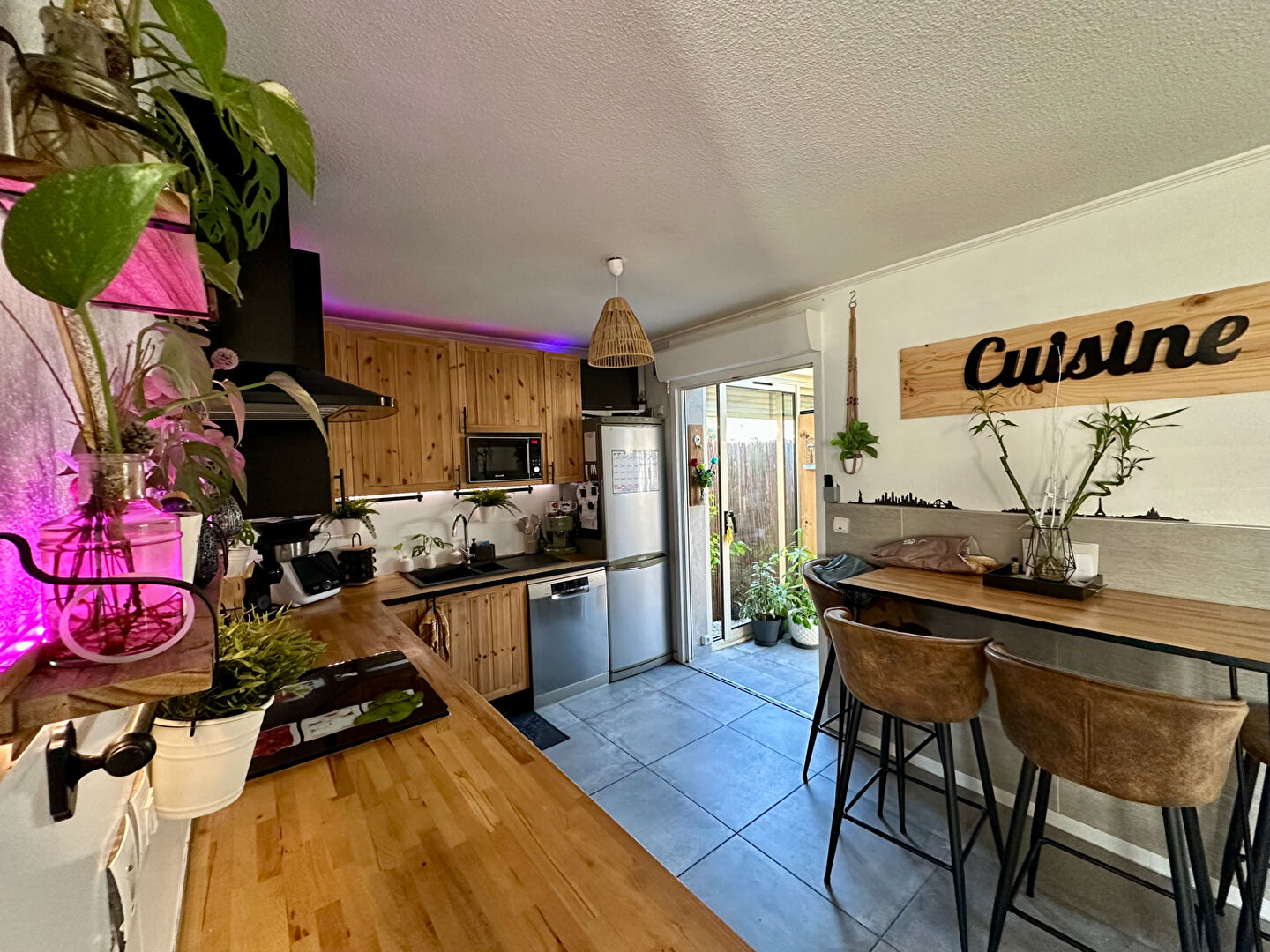 Photo Maison à vendre à La Ciotat - 3 chambres, piscine et jacuzzi image 5/6