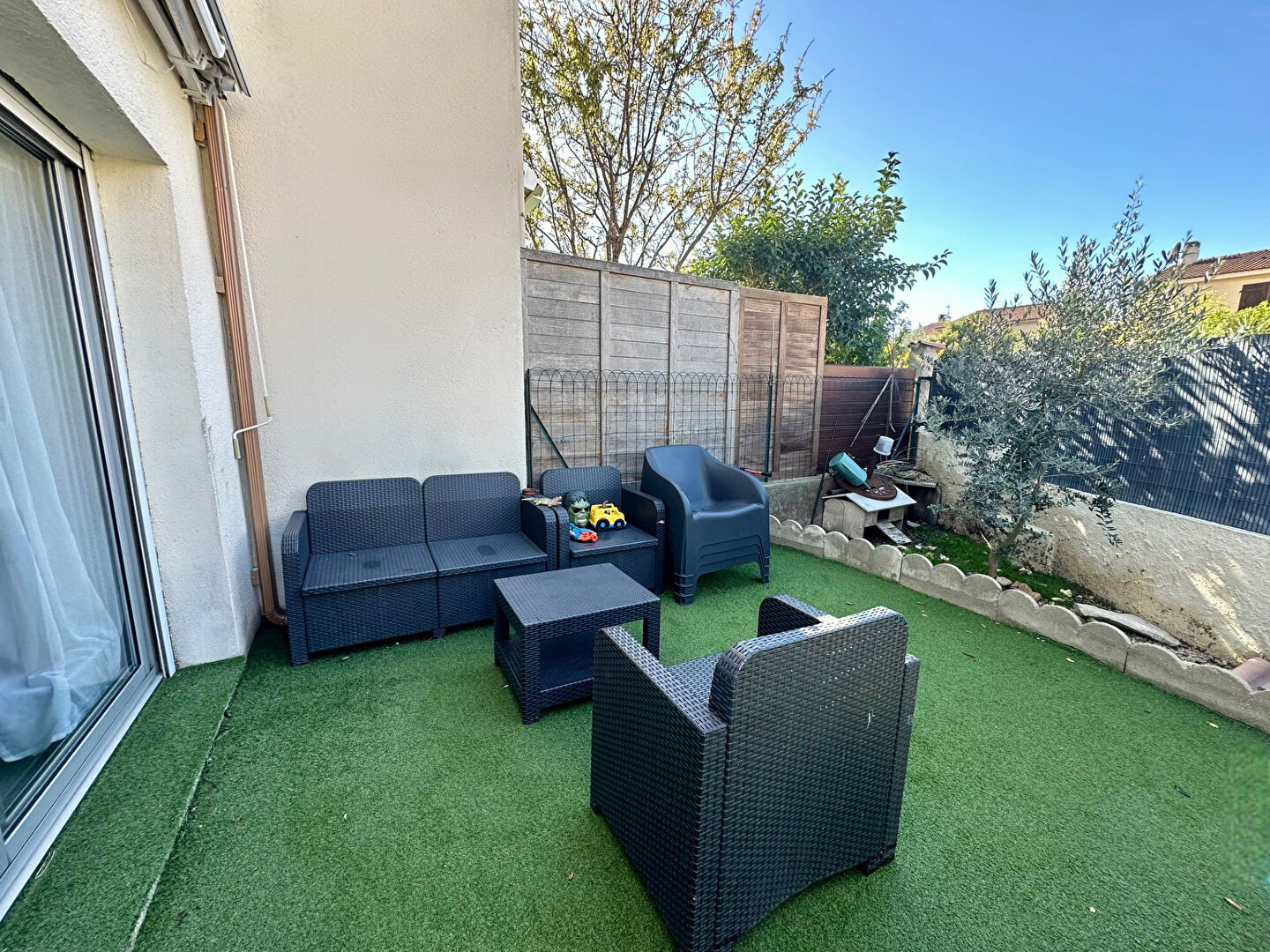 Photo Maison T4 de 76m² avec garage et piscine . image 5/6