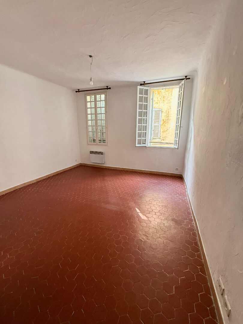 Photo Appartement 2 pièces à louer à La Ciotat - Réf. 3102 image 4/6