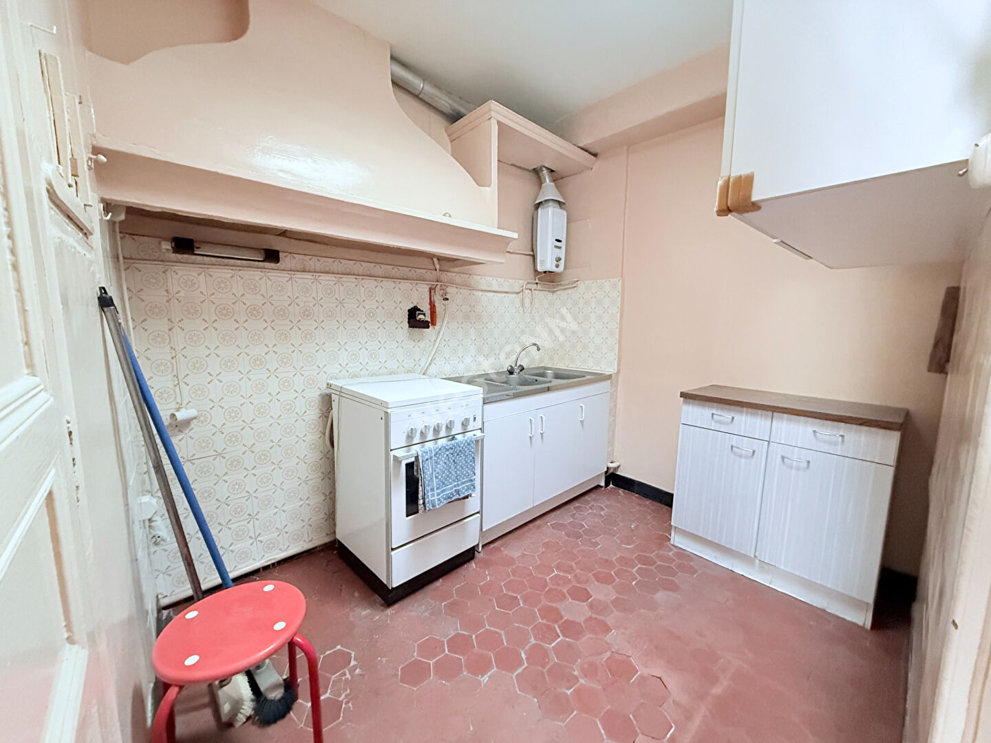 Photo La ciotat grand studio dernier étage image 4/6