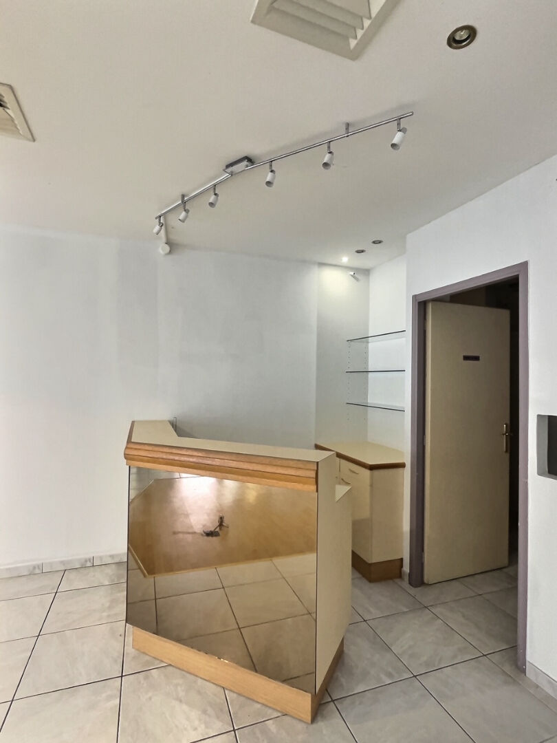 Photo Local commercial centre ville Saint Avold 93 m2 image 3/6