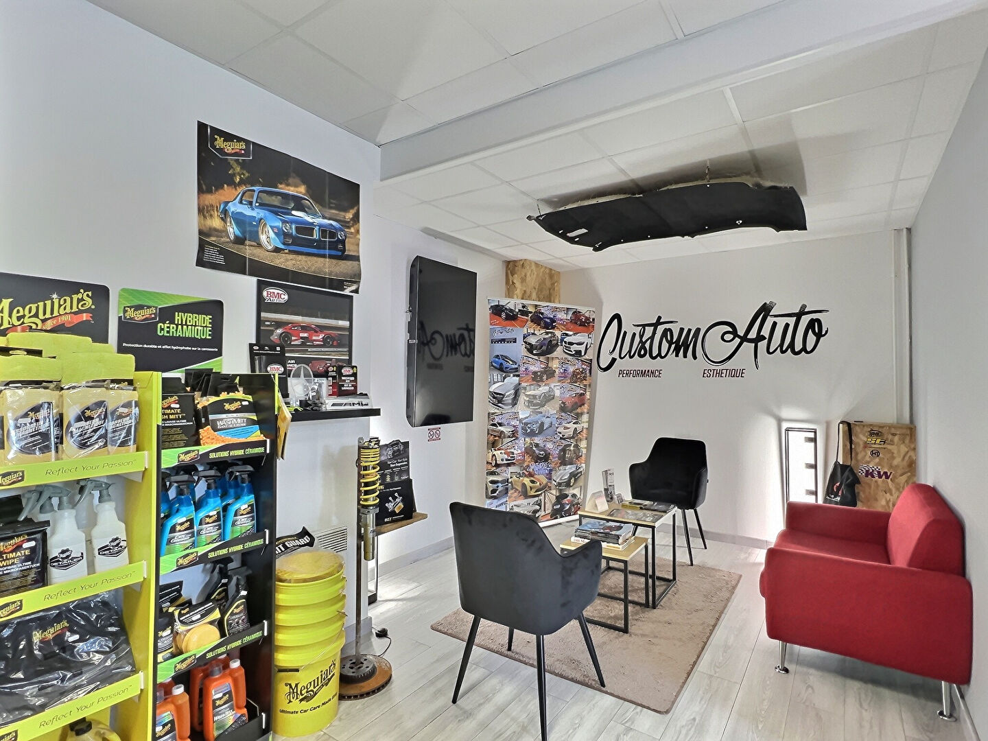 Photo Local commercial  457.8 m2 activité préparation auto image 3/6