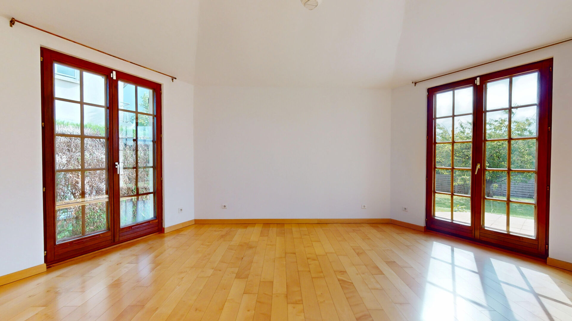 Photo Maison d'architecte -Macheren -4 chambres -172 m2 - Terrain 9.23 ares image 5/6