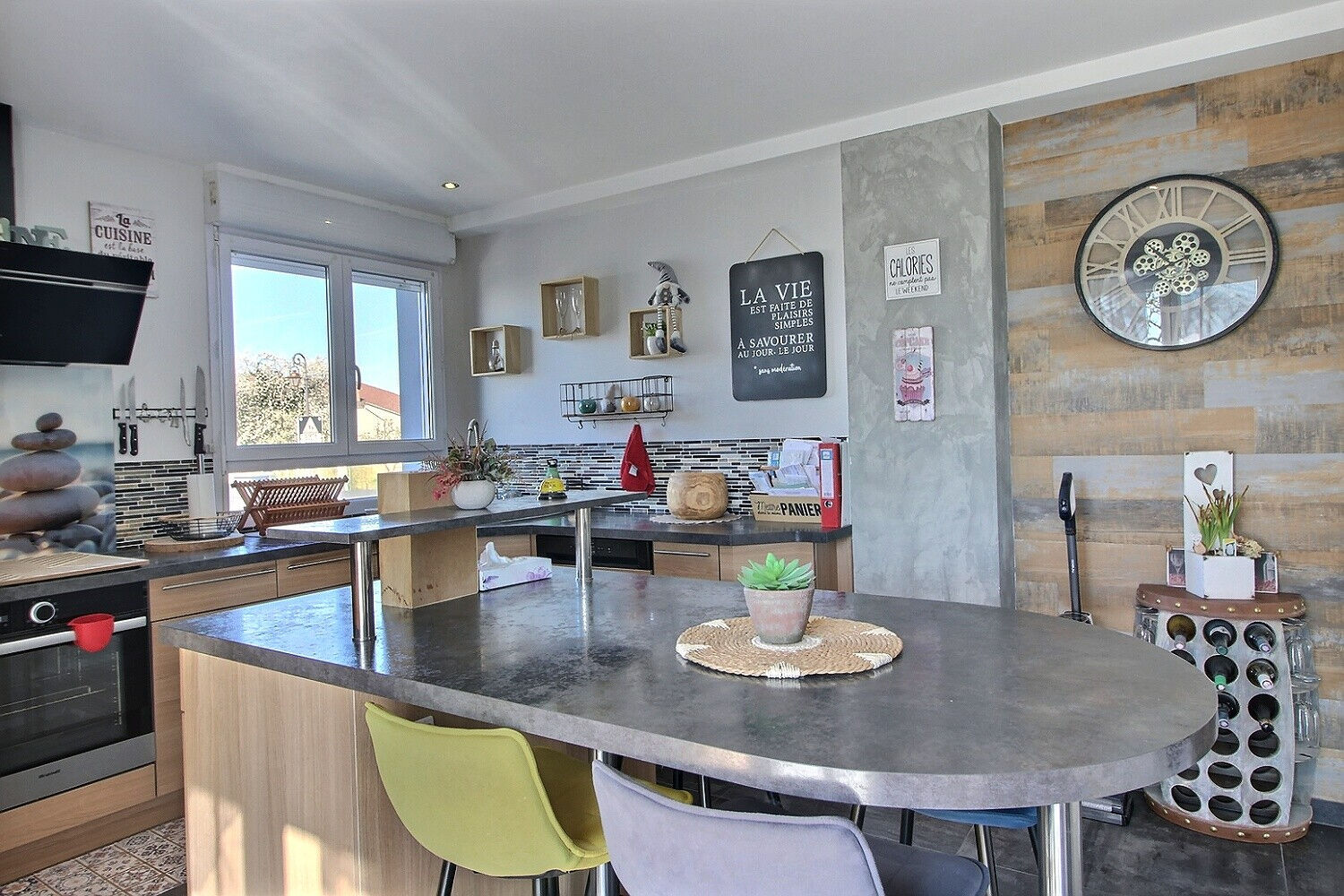 Photo Maison Coume 7 pièce(s) 155 m2 4 chambres 10 ares image 3/6