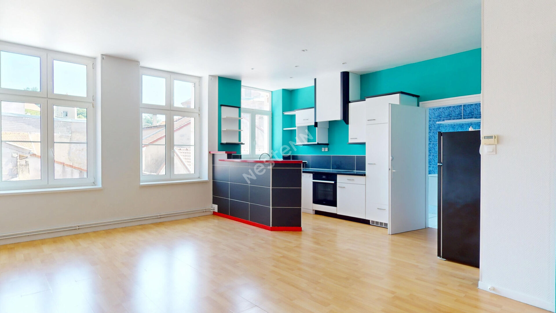 Appartement Saint Avold centre-ville- 3 pièce(s)- 2 chambres - 90 m2