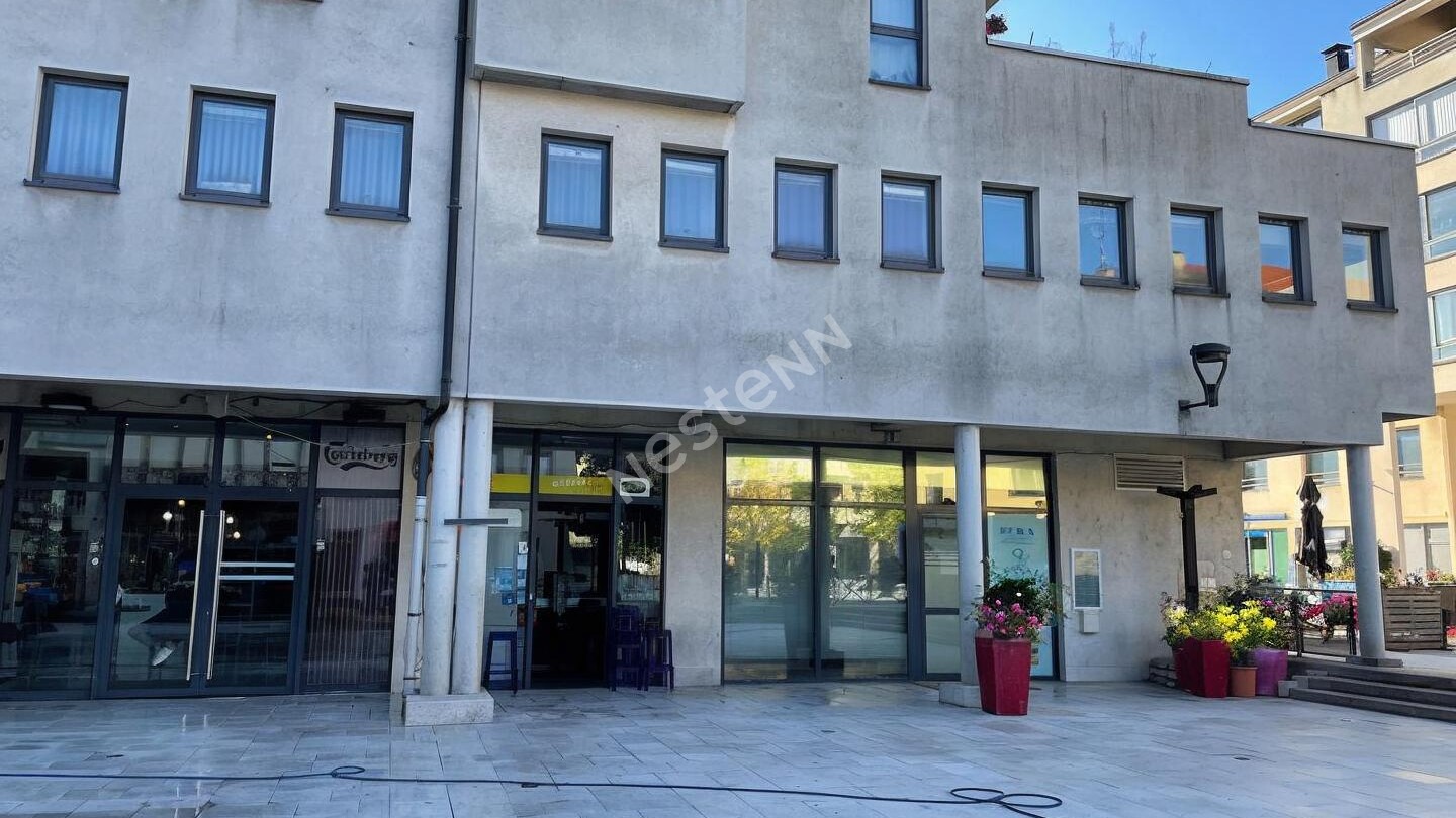 Photo Plateau Bureaux  exceptionnel de 330 m2 à Forbach image 2/6